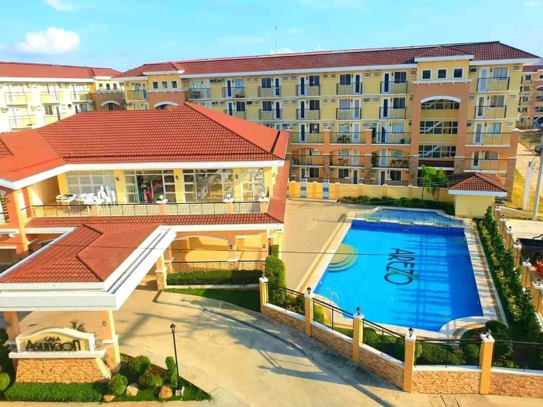 Апартаменти Arezzo Davao Near Sm Lanang & Airport Екстер'єр фото